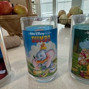 Disney Burger King collectors glasses- Dumbo